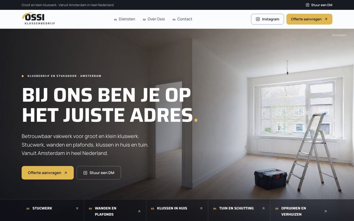 De website van Ossi Klussenbedrijf op een laptop
