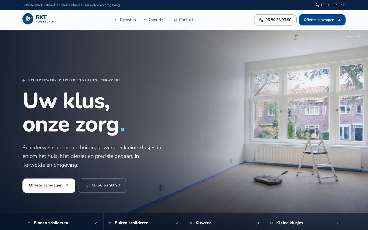 De website van RKT Klusbedrijf op een laptop